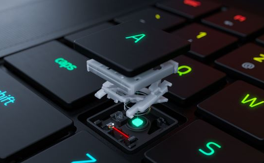 雷蛇在razer Blade 15中推出了世界上第一个光学笔记本电脑键盘 极客范