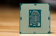 用于X299平台基准测试的英特尔18核和10核心级联Lake-X HEDT CPU