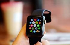 Apple Watch Series 5将配备新的钛和陶瓷外壳