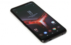 华硕ROG Phone II基准测试预览有史以来最快的Android手机