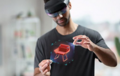 微软向企业和开发人员客户发布HoloLens 2 AR耳机