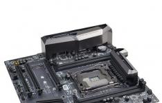EVGA X299 Dark Motherboard评估速度的酷睿i9平台