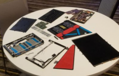联想在2020年国际消费电子展上在这里展示了其ThinkPad X1 Fold