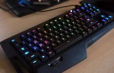 海盗船推出K95 RGB Platinum XT机械游戏键盘