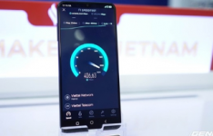 越南智能手机品牌Vsmart展示了其首款5G手机Vsmart Aris 5G