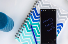 三星Galaxy Note10 5G智能手机获得新的Android 10 Beta S10