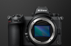 今天尼康正式发布两款全画幅微单数码相机