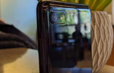 三星Galaxy Z Flip 2智能手机即将发布