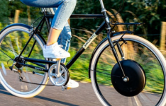 WheelE将标准自行车转换为电动自行车
