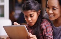 谷歌家庭网站帮助父母围绕技术抚养孩子