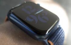苹果WatchSeries6评测仍然是狂想曲现在是蓝色