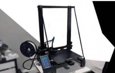 LONGERLK5ProReview用于原型制作的3D打印机