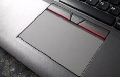 联想 W550s 笔记本电脑的软件和性能评测
