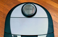 NeatoBotvacD7这款机器人真空吸尘器的主要原因是它的D形机身